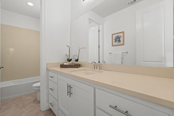 Bathroom, Interior, Recessed Lighting