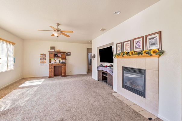 Fireplace, Interior, Recessed Lighting