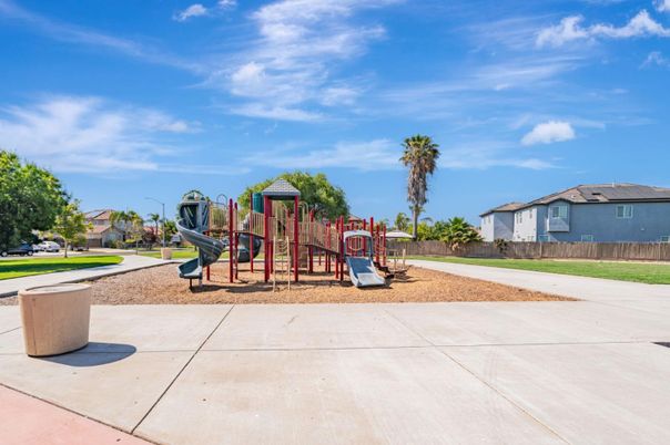 Backyard, Exterior, Playground
