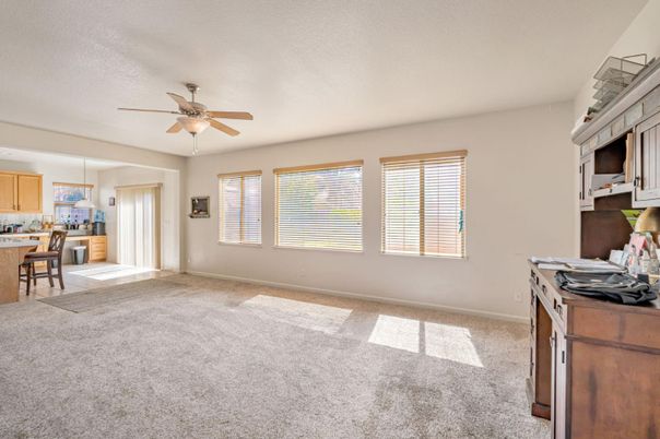 Empty room, Interior, Pendant Lights
