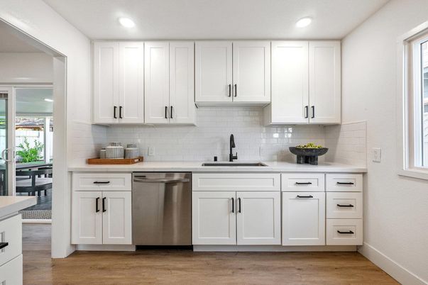 Dining room, Interior, Kitchen, Recessed Lighting, Stainless Steel Appliances, Wood Texture Flooring