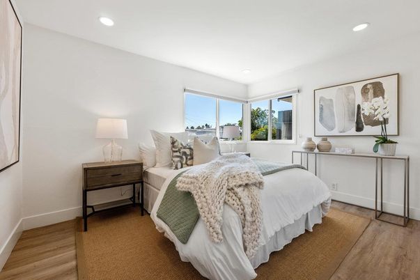 Bedroom, Interior, Recessed Lighting, Wood Texture Flooring