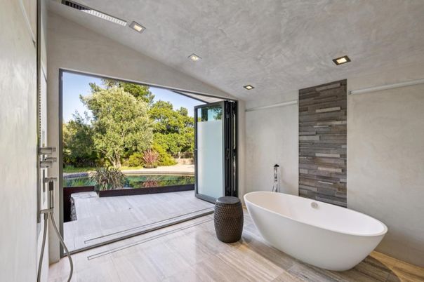 Bathroom, Free Standing Baths, Interior, Recessed Lighting