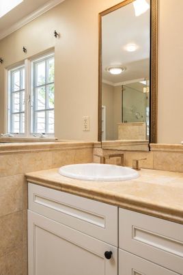 Bathroom, Interior, Recessed Lighting, Tile Countertops