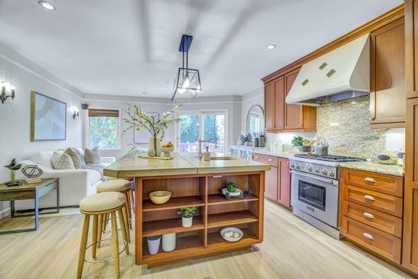 Interior, Kitchen, Living room, Pendant Lights, Recessed Lighting, Stainless Steel Appliances, Wood Texture Flooring