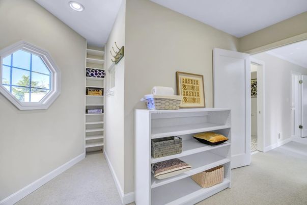 Interior, Recessed Lighting