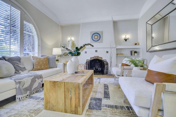 Fireplace, Interior, Living room