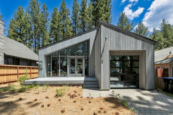 Backyard, Detached Garage, Exterior