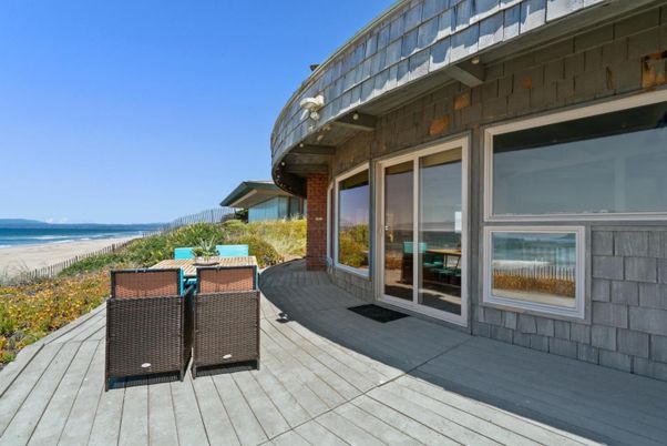 Exterior, Water