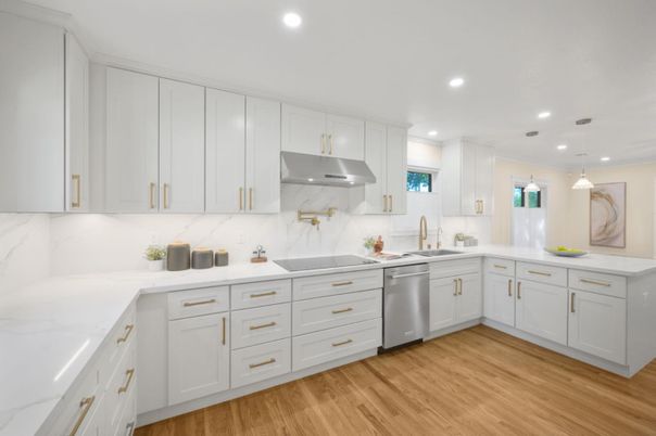 Interior, Kitchen, Pendant Lights, Recessed Lighting, Wood Texture Flooring