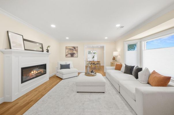 Dining room, Fireplace, Interior, Living room, Pendant Lights, Recessed Lighting, Wood Texture Flooring