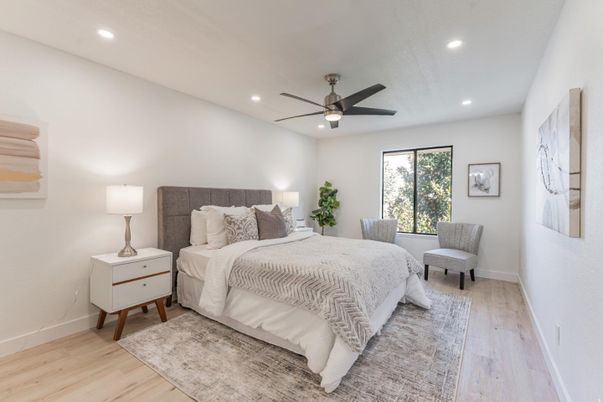 Bedroom, Interior, Recessed Lighting, Wood Texture Flooring