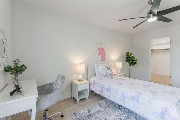 Bedroom, Home Office, Interior, Wood Texture Flooring