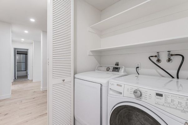 Interior, Recessed Lighting, Utility Closets, Washer, Wood Texture Flooring