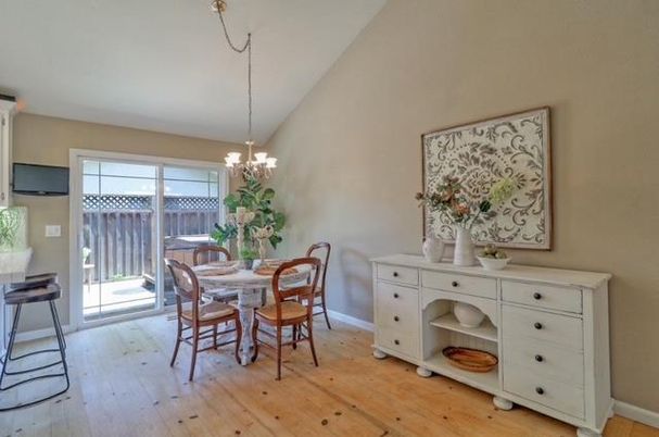 Chandelier, Dining room, Interior, Wood Texture Flooring