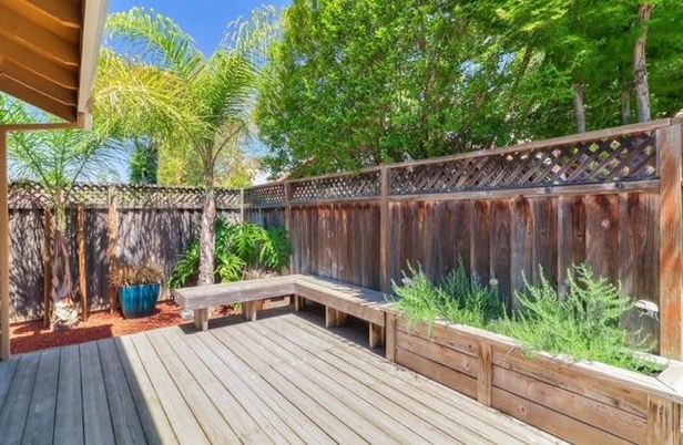 Exterior, Wood Texture Flooring