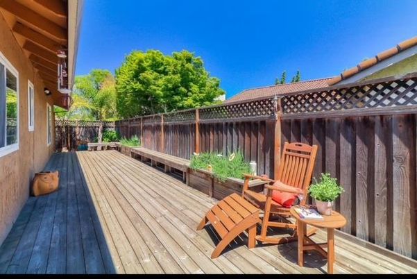Exterior, Wood Texture Flooring