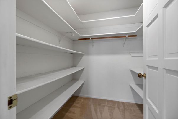 Interior, Walk-in Closets, Wood Texture Flooring
