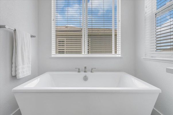 Bathroom, Free Standing Baths, Interior