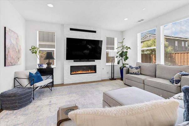 Fireplace, Interior, Living room, Recessed Lighting