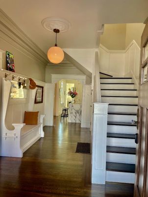 Interior, Pendant Lights, Wood Texture Flooring