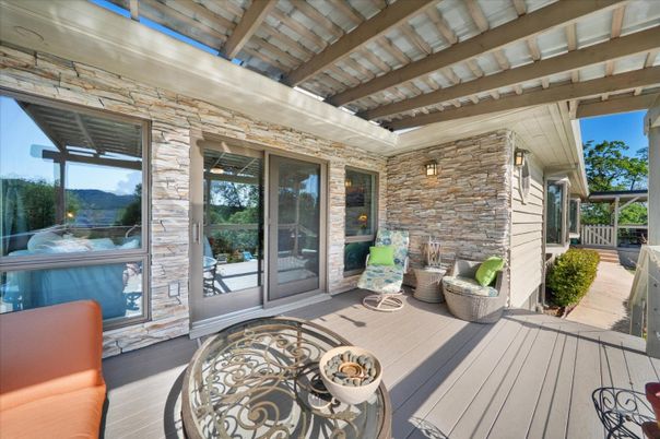 Exterior, Hot Tub