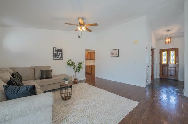 Interior, Living room, Pendant Lights, Wood Texture Flooring