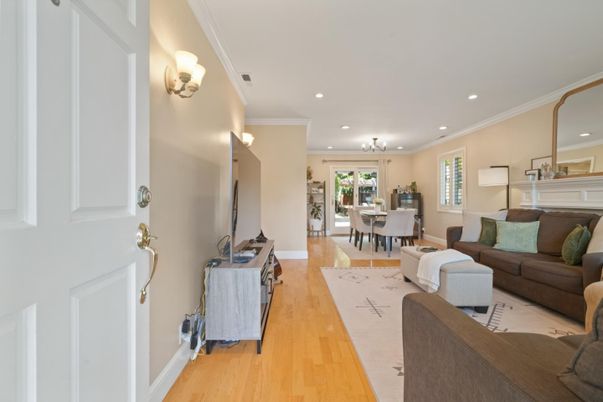 Dining room, Interior, Living room, Recessed Lighting, Wood Texture Flooring