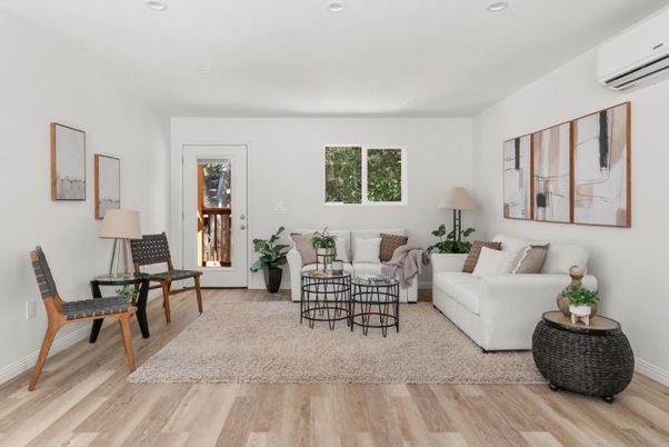 Interior, Living room, Recessed Lighting, Wood Texture Flooring