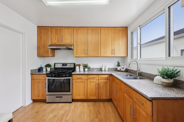 Interior, Kitchen, Wood Texture Flooring