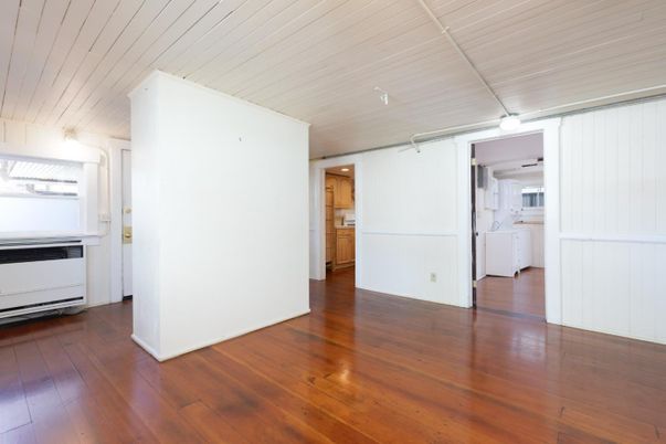 Empty room, Interior, Kitchen, Wood Texture Flooring