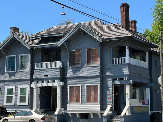 Exterior, Facade, Queen Anne Victorian
