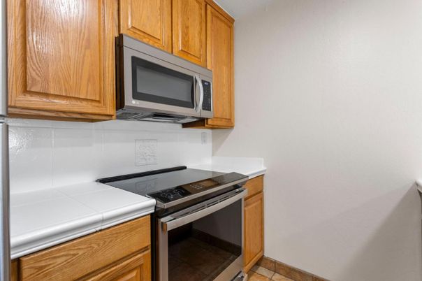 Interior, Kitchen, Tile Countertops