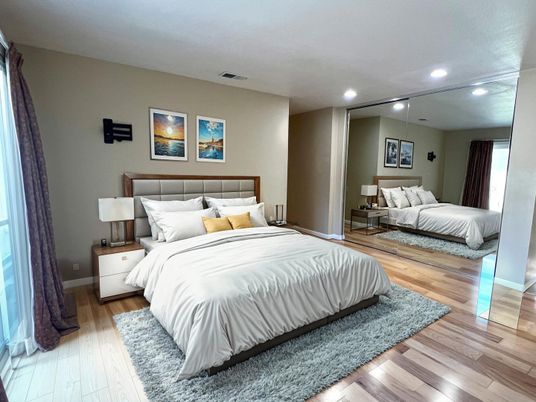 Bedroom, Interior, Recessed Lighting, Wood Texture Flooring