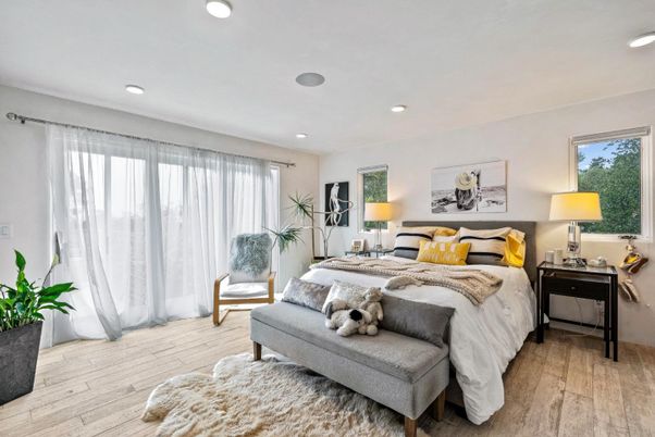 Bedroom, Interior, Recessed Lighting, Wood Texture Flooring