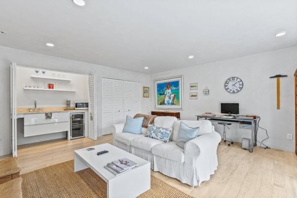 Home Office, Interior, Living room, Recessed Lighting, Wood Texture Flooring