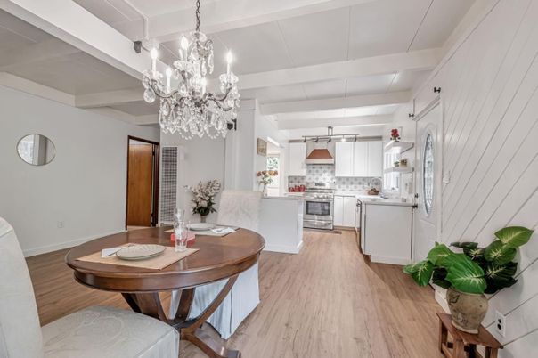 Chandelier, Dining room, Interior, Kitchen, Wood Texture Flooring