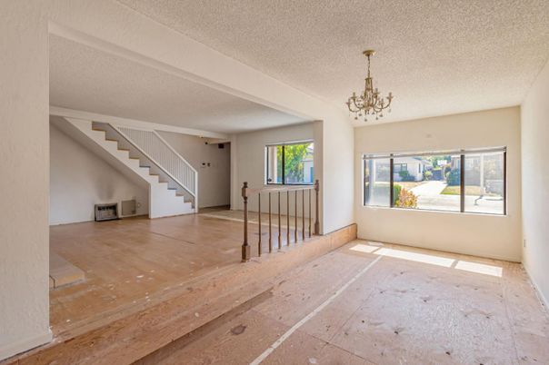 Chandelier, Empty room, Interior