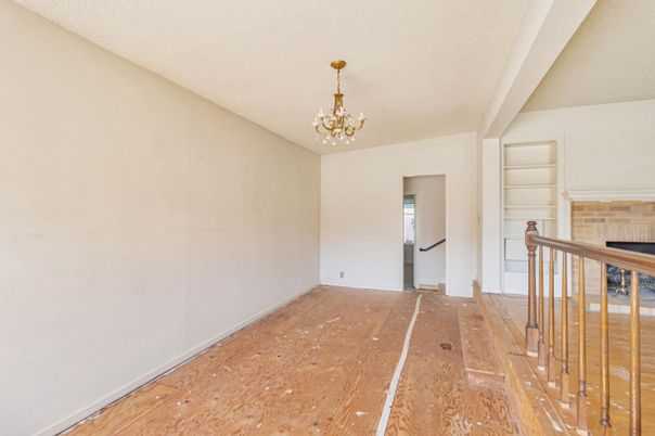 Chandelier, Empty room, Interior