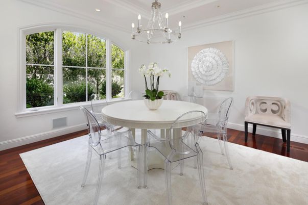 Chandelier, Dining room, Interior, Recessed Lighting, Wood Texture Flooring
