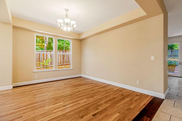 Chandelier, Empty room, Interior, Wood Texture Flooring