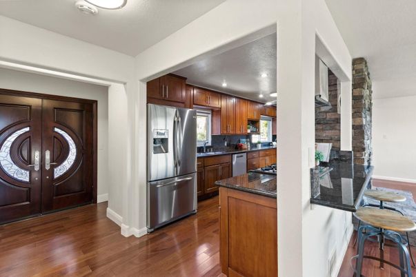 Interior, Kitchen, Recessed Lighting, Wood Texture Flooring