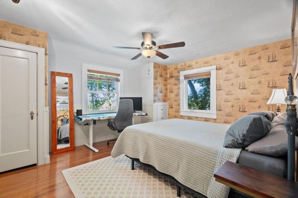 Bedroom, Home Office, Interior, Wood Texture Flooring