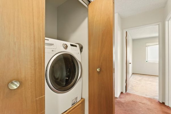 Interior, Utility Closets, Washer