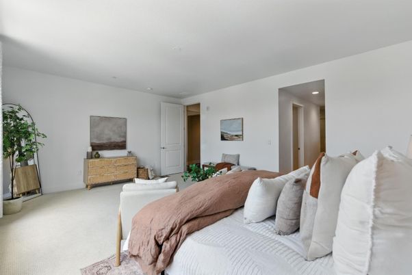 Bedroom, Interior, Recessed Lighting