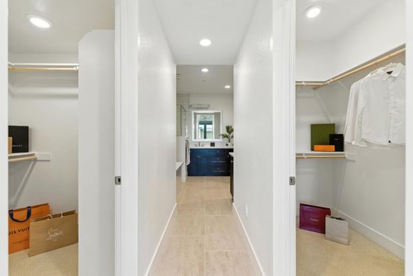 Interior, Recessed Lighting, Walk-in Closets