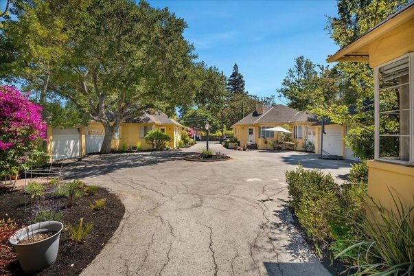 Backyard, Detached Garage, Exterior
