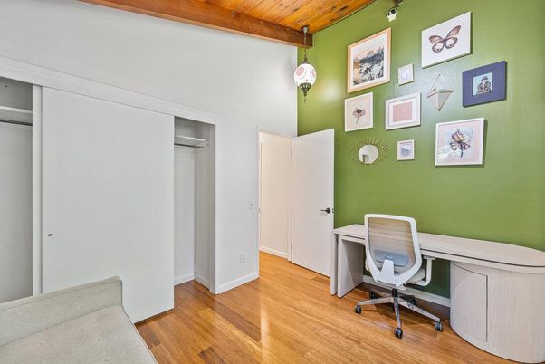 Home Office, Interior, Pendant Lights, Wooden Beams, Wooden Ceilings, Wood Texture Flooring