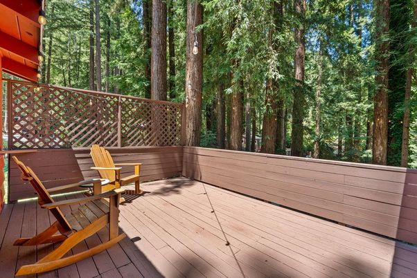 Exterior, Wood Texture Flooring