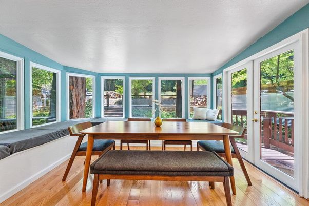 Dining room, Interior, Sun Room, Wood Texture Flooring